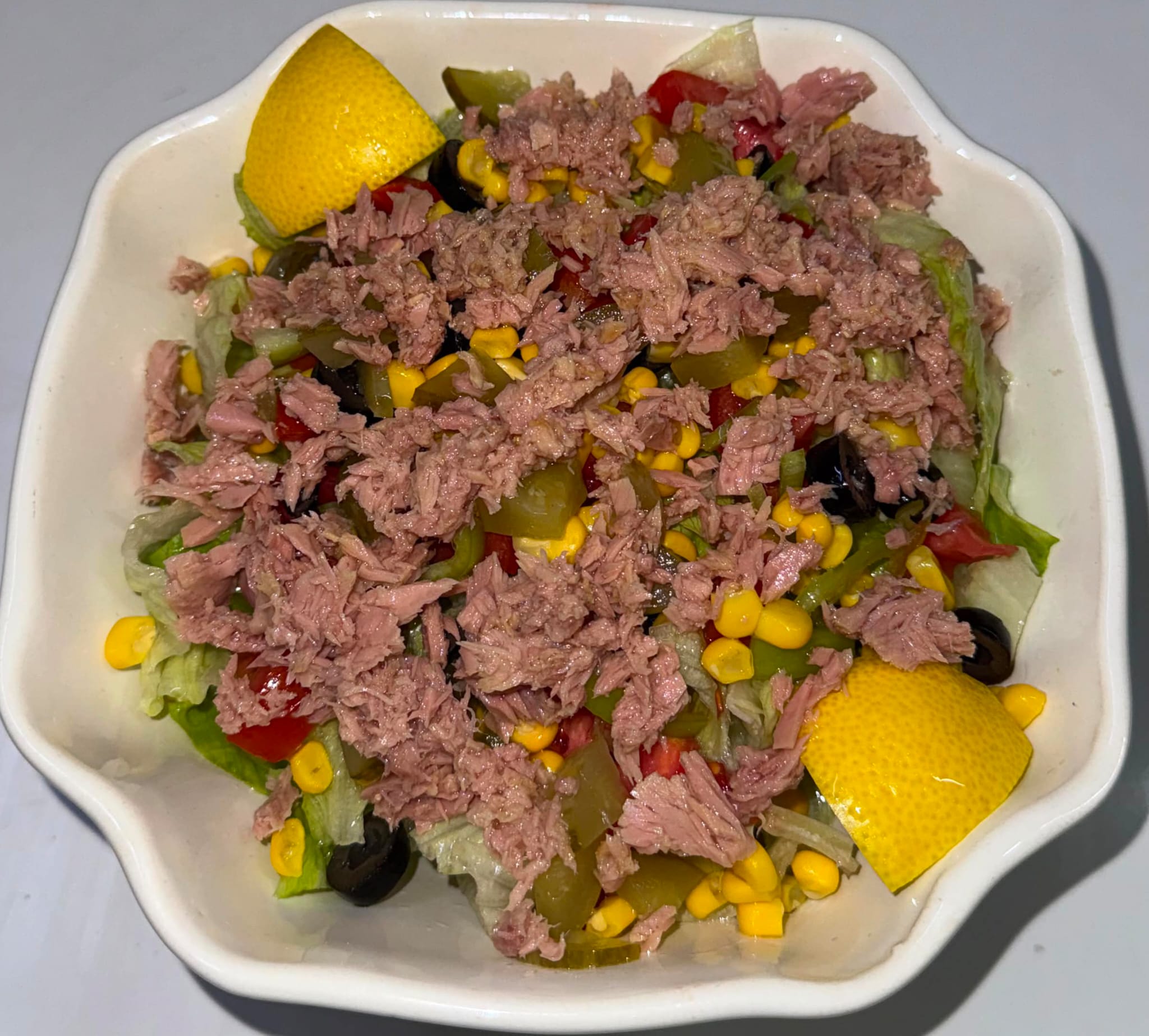 Tonlu Balıklı Salata